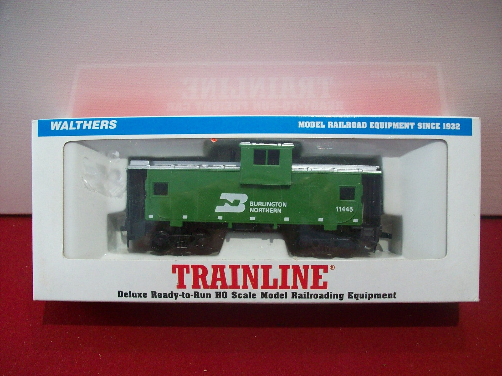 HO Scale Walthers 931-501 Extended Vision Caboose "Burlington Northern"