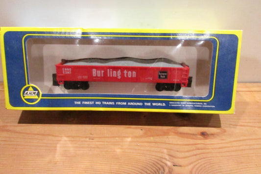 HO Scale AHM 5431F Burlington Gondola with Load