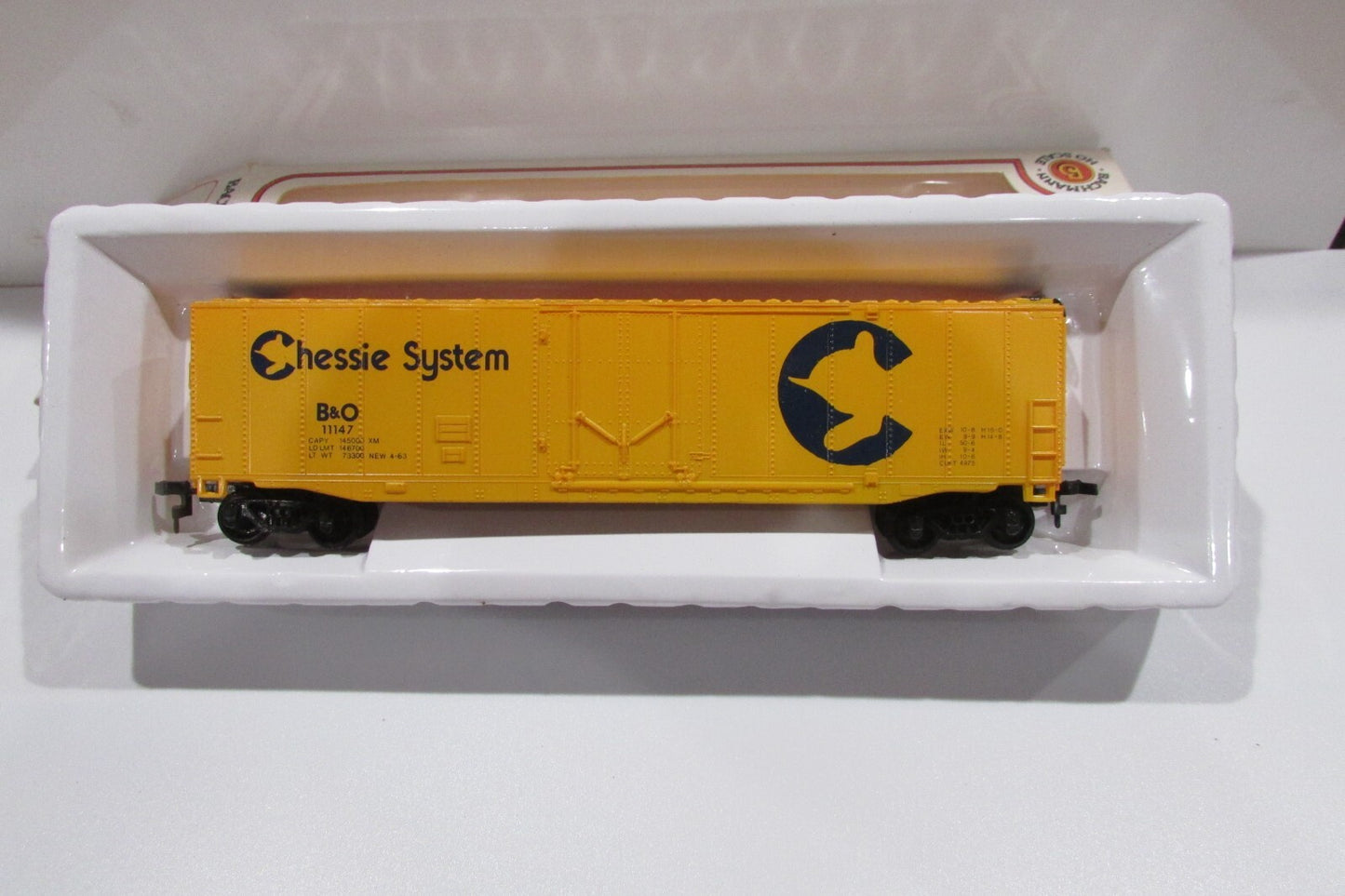 HO Scale Bachmann 51 Steel Box Car Chessie System B&O #11147 Lot#0378