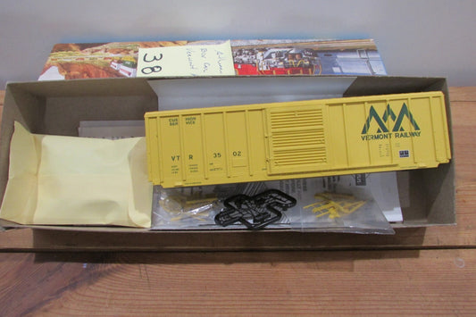 HO Scale Athearn 05811 50PS 5344 BoxCar Vermont Railway  Lot#3883