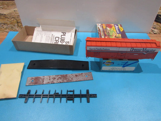 HO Scale Athearn 5274 50ft Plug Door Box Car Kit DRESSER-MAGCOBAR