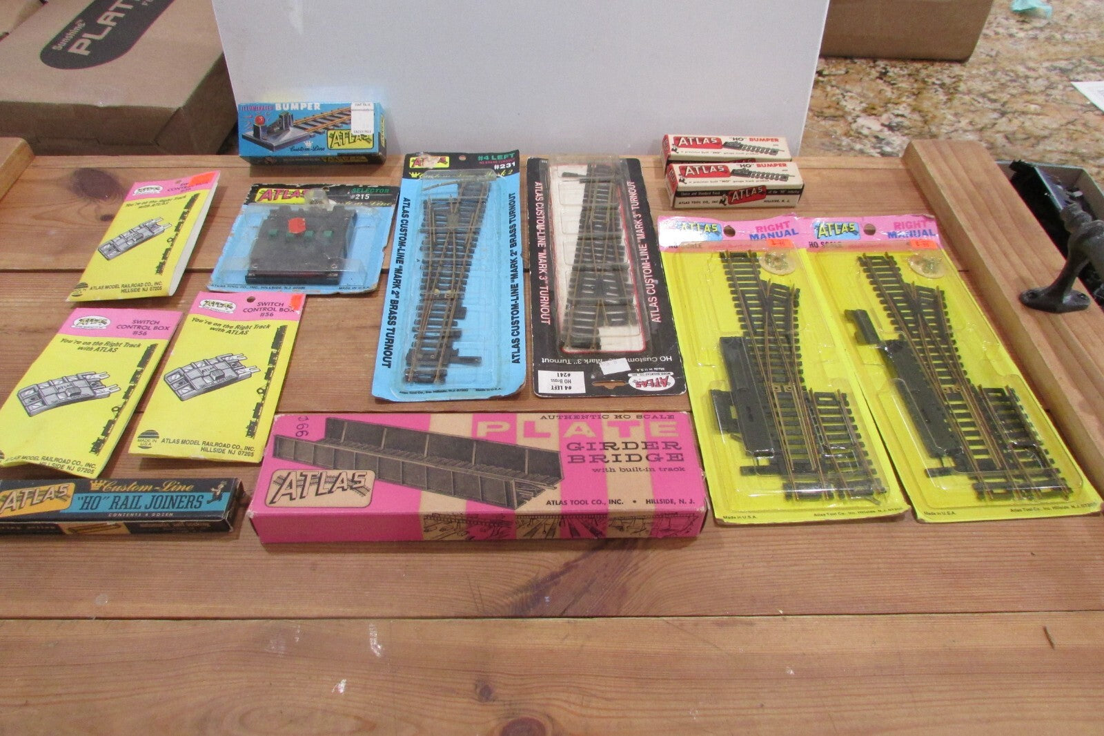 HO/N  Scale Atlas Switch Control,Bumper ,Snap Switch, Bridge Lot#4016