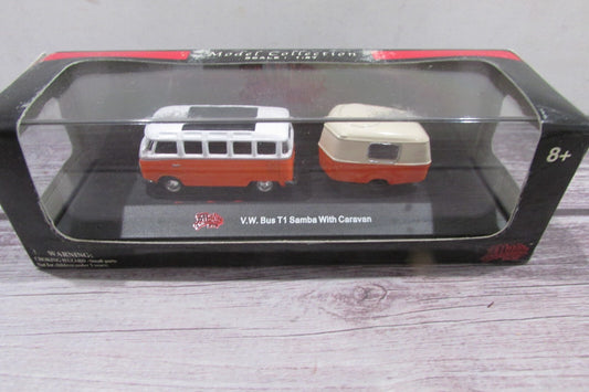 HO  Scale 1:87 Malibu V.W. Bus T1 Samba w/ caravan camper trailer