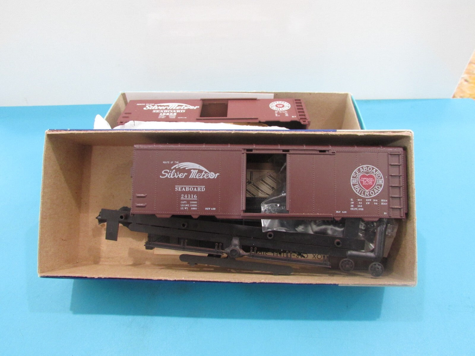 HO Scale Athearn & Roundhouse (2) Seaboard Railroad Boxcar Lot#1623