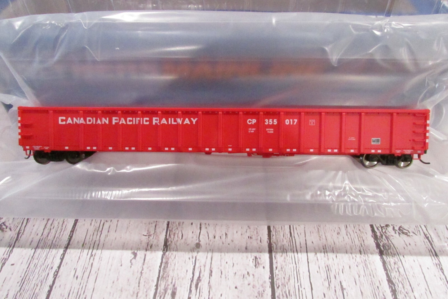 HO Scale Walthers (4) 68' Railgon Gondola Canadian Pacific Lot#3337