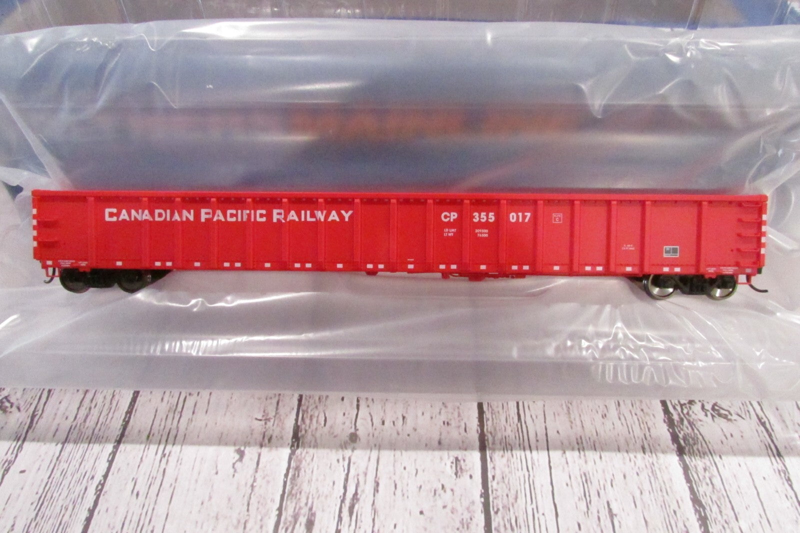 HO Scale Walthers (4) 68' Railgon Gondola Canadian Pacific Lot#3337