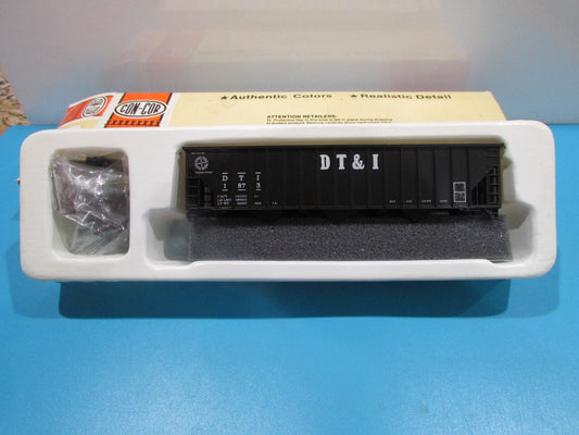 HO Scale Con-Cor  01-009353 Coal Hopper Kit DT & I Lot#1221