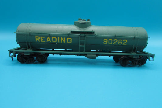 HO Scale Athearn 40ft S/D Tank Car READING  Lot#4508