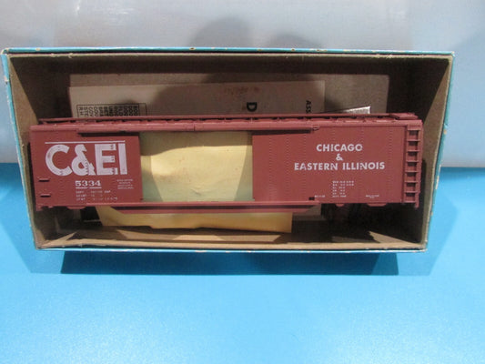 HO Scale Athearn 1306 50' DBL Door Box Car Kit  Chicago & Eastern-Illinois