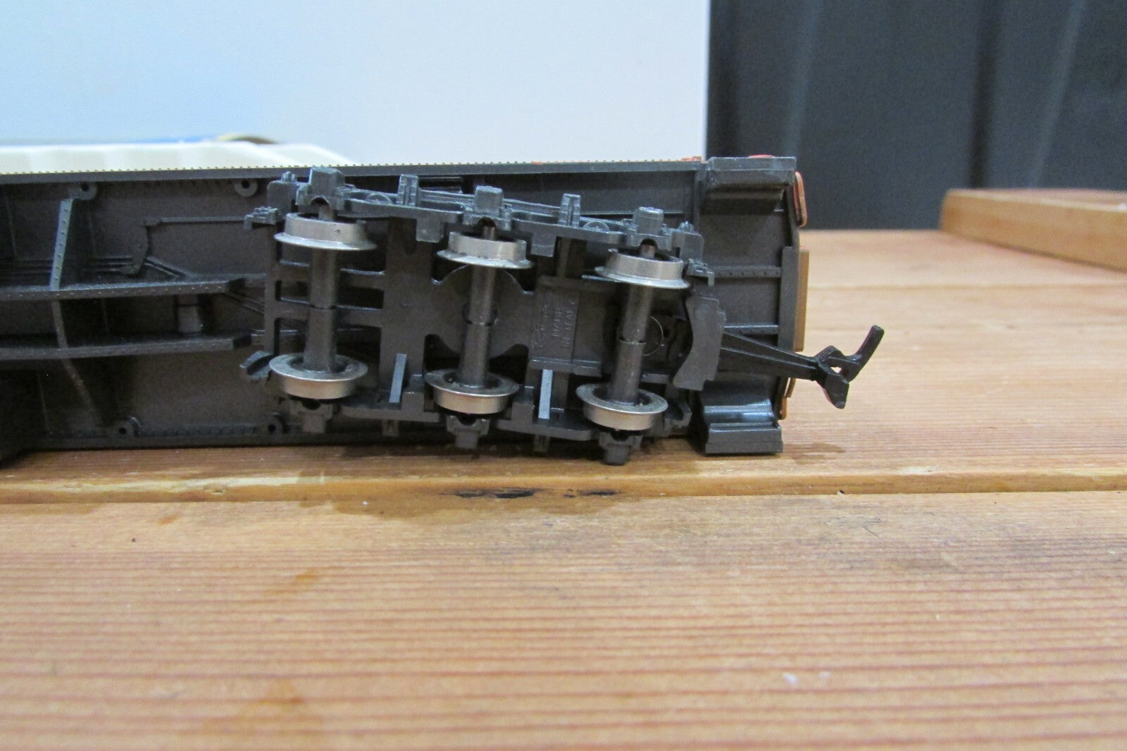 HO Scale AHM/Rivarossi 1920 Pullman Car The Milwaukee Road Lot#3985