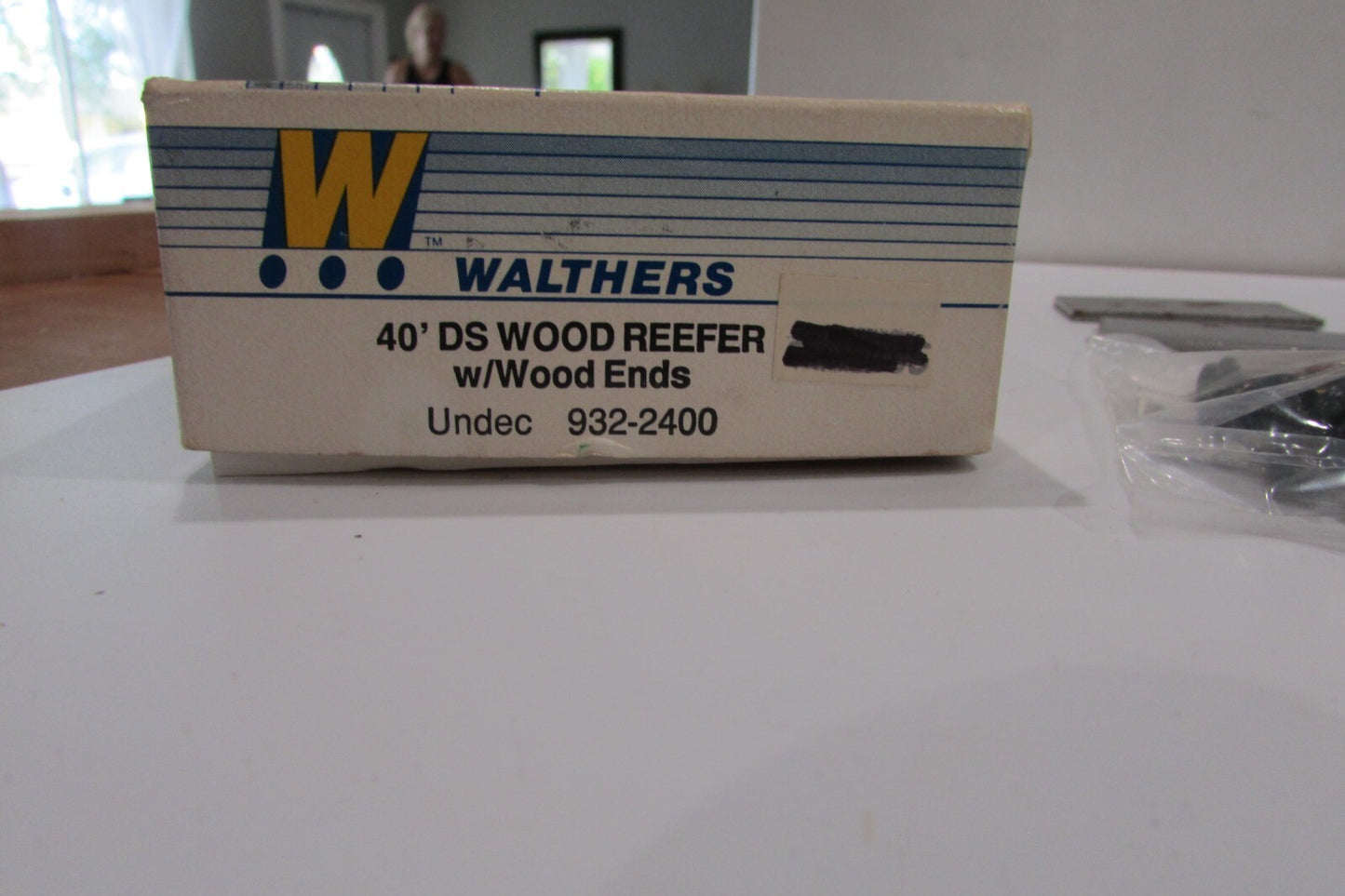 Ho Scale Walthers 932-2400 40' DS Wood Reffer w/Wood  Ends Undecorated