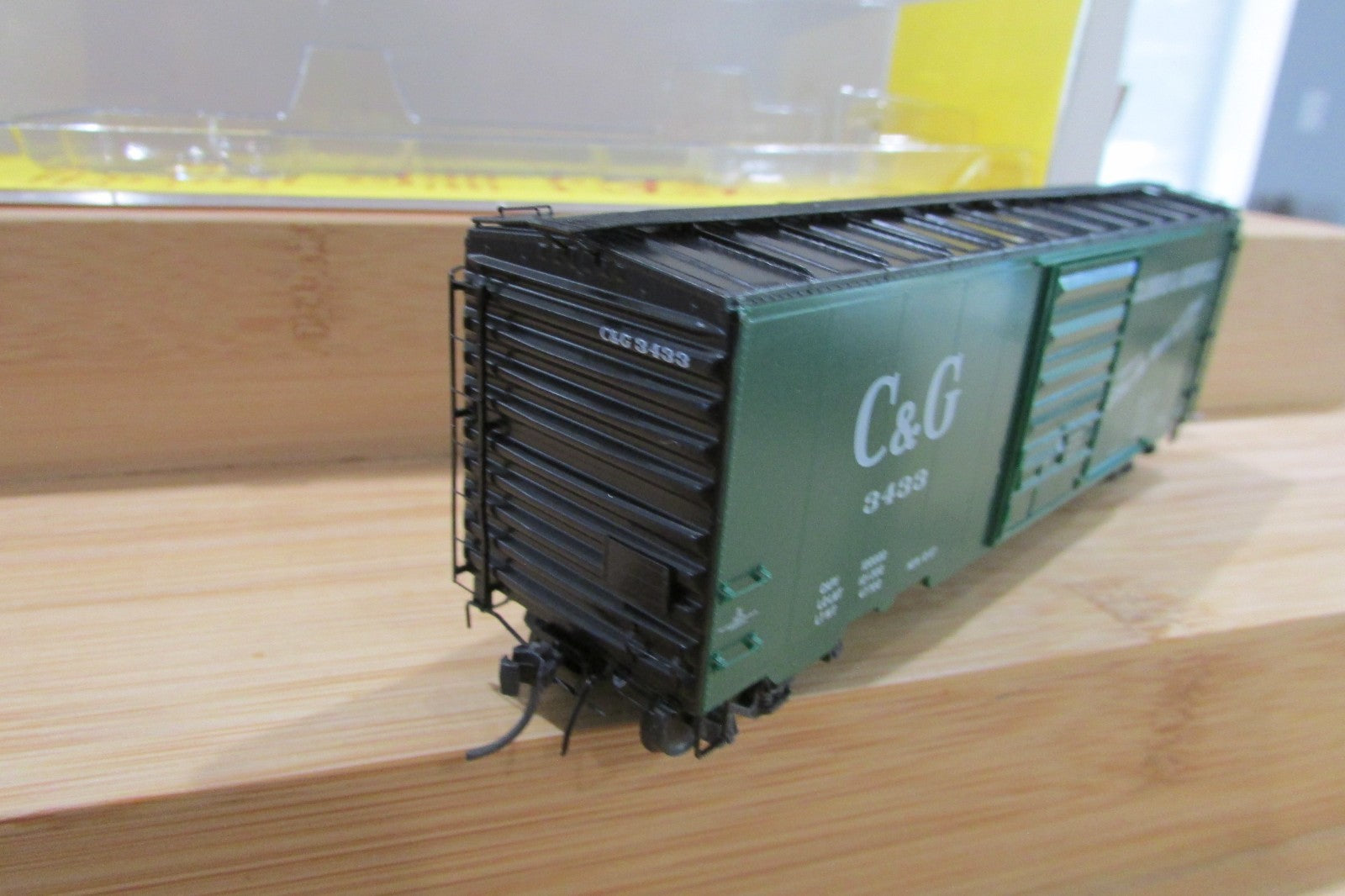 HO Scale Kadee Cars 5258 40'PS-1 Box Car Single 8' PS Road#3433 KD5022