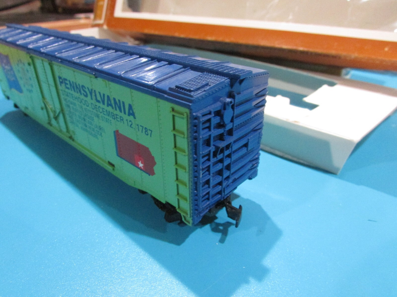 HO Scale (2) Tyco & Bachmann Assorted Freight Car Lot#1920