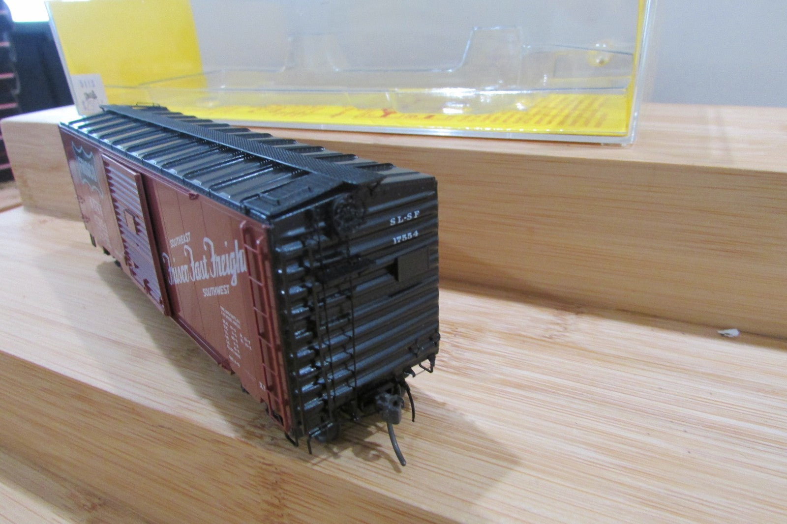 HO Scale Kadee Cars 5113 40' PS-1 Box Car Single 8' Youngstown  KD5002