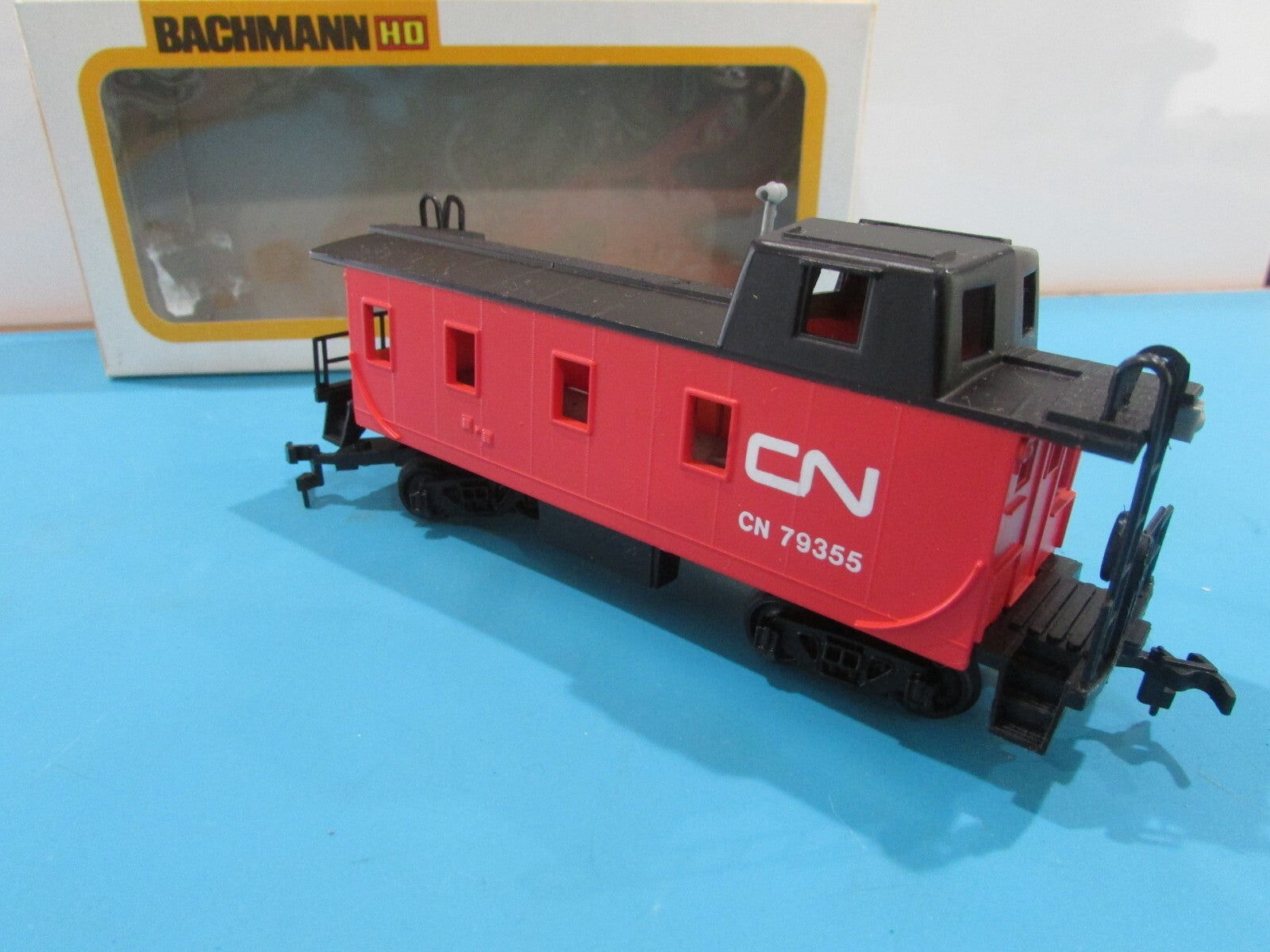 HO Scale Bachmann Canadian National Caboose #79355 Lot#1444