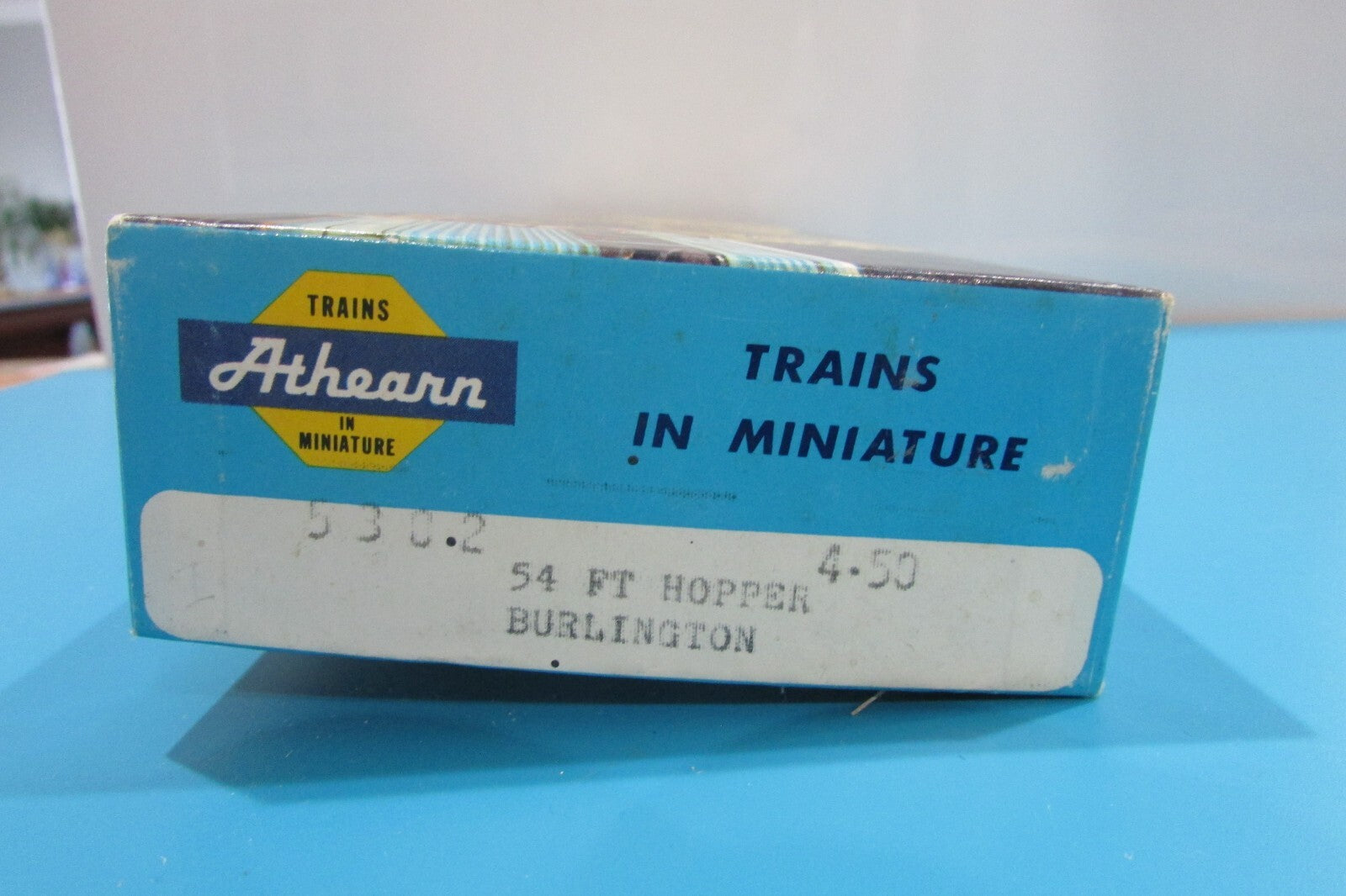 HO Scale Athearn 5302 54ft Hopper Car Burlington Kit Lot#0715