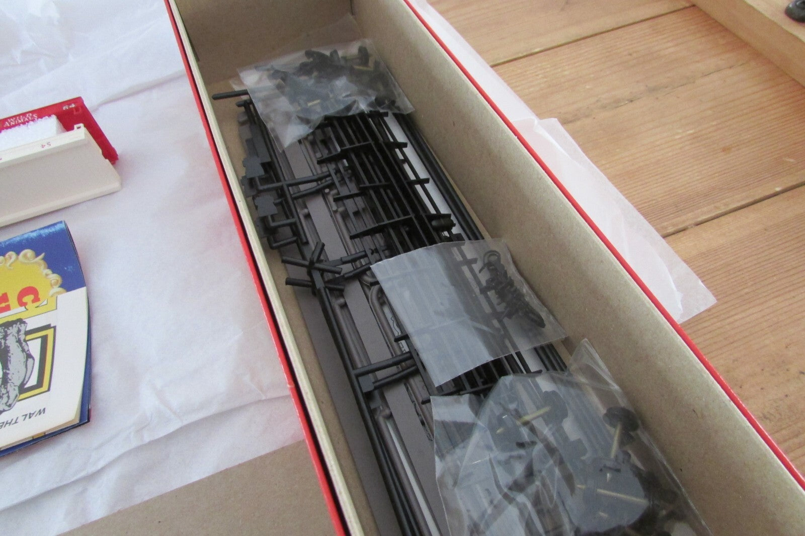 HO Scale 1967G Great Circus Train 7th Release Floto&Howe's Flatcar Kit Lot#2790