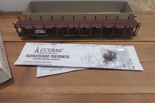 HO Scale  Accurail 9217 Bi-Lever Open Auto Rack Rock Island  Lot#4222
