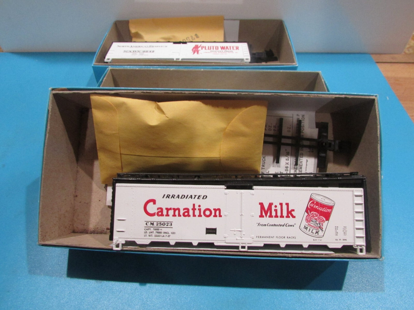 HO Scale Athearn (3) Assorted Freight Cars Kits Lot#2266
