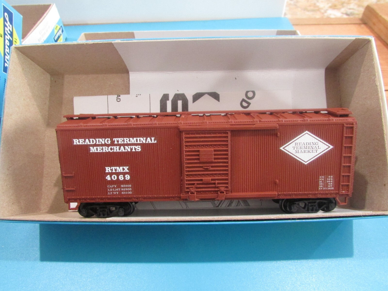 HO Scale Athearn (4)  5230 40ft Wood Box Reading Terminal Car Kits Lot#2107