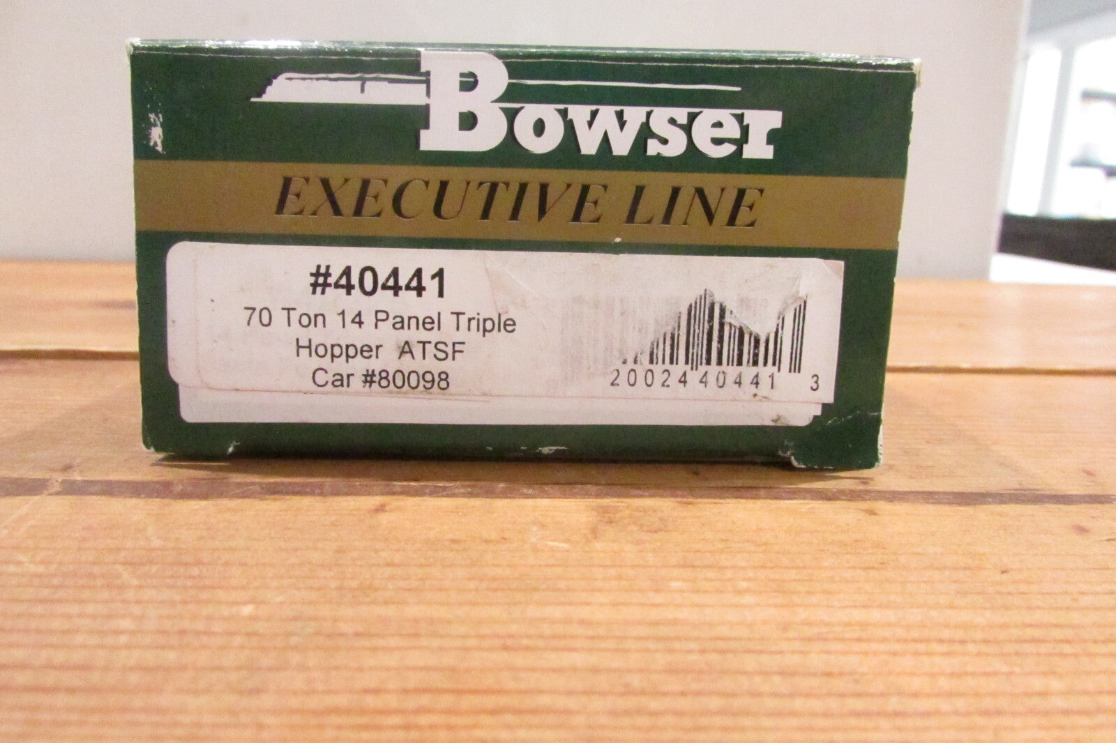 HO Scale Bowser 40441 70Ton 14Panel Triple Hopper ATSFCar#80098