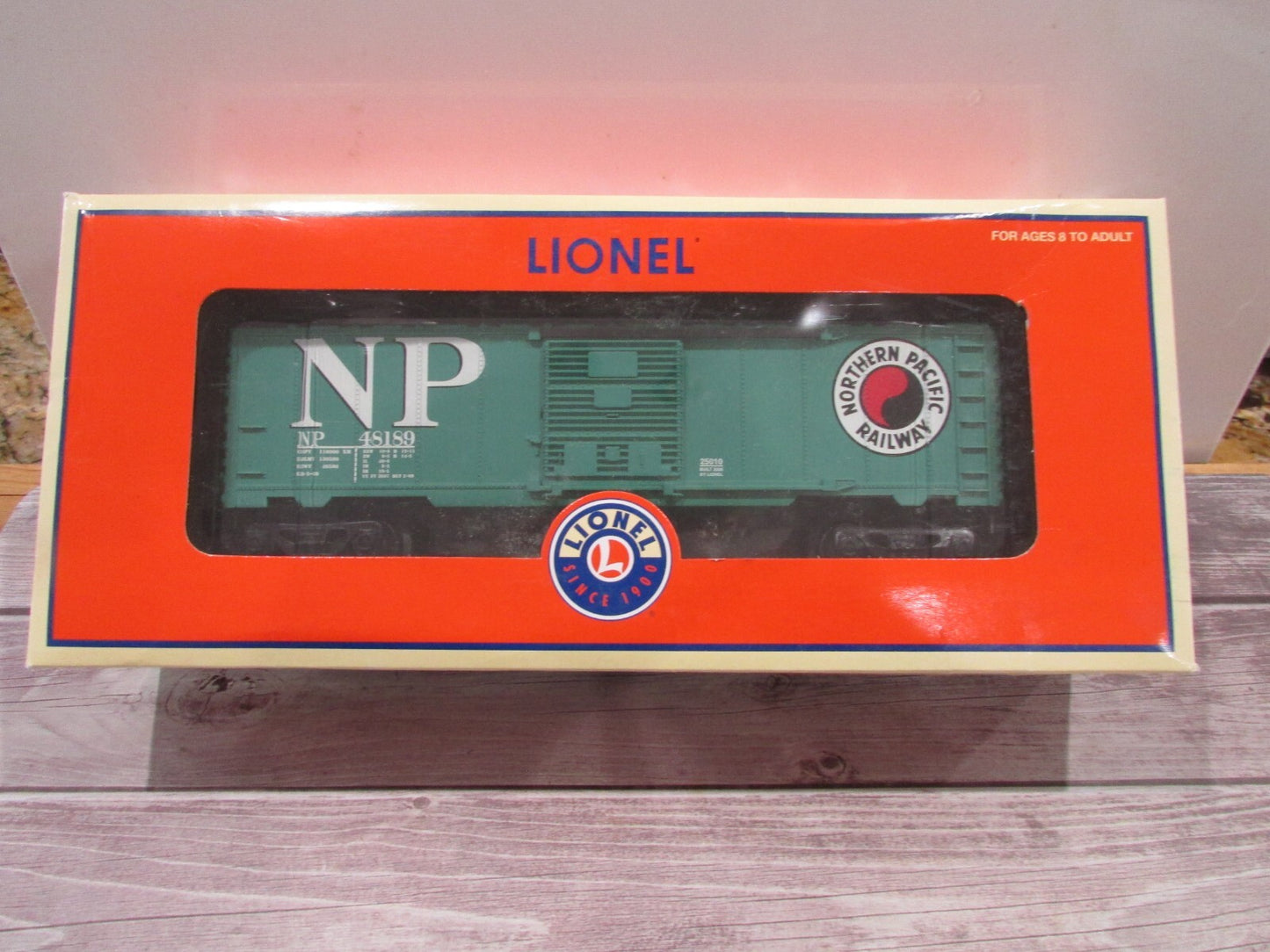 O Gauge Lionel 6-25010 Northern Pacific Boxcar #48189  Lot#3142
