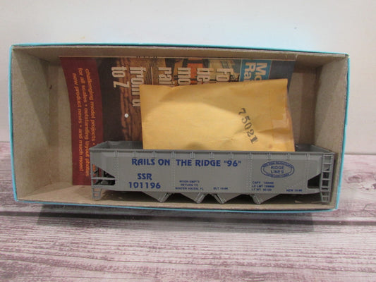 HO Scale Athearn SSR1996 Fall Convention Car 4Bay Hopper Floquil 110350 CSX Gray