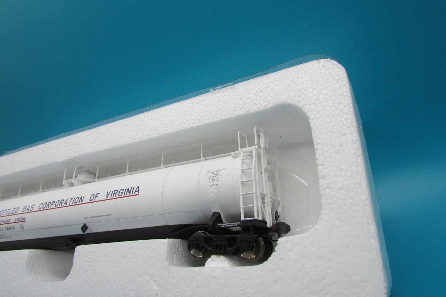 HO Scale Atlas 1727-3 ACF 33,000 Gallons Tank Car   A4428