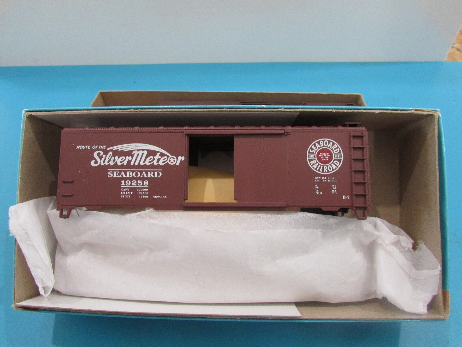 HO Scale Athearn & Roundhouse (2) Seaboard Railroad Boxcar Lot#1623