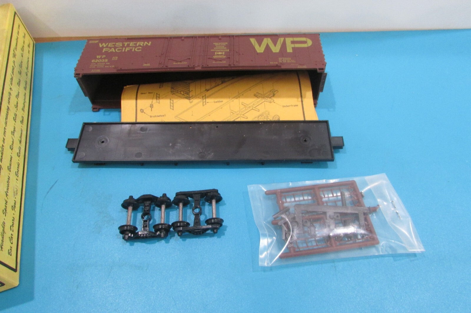 Ho Scale Details West BC-512 Western Pacific 50' DD Box Car Kit Lot#2505