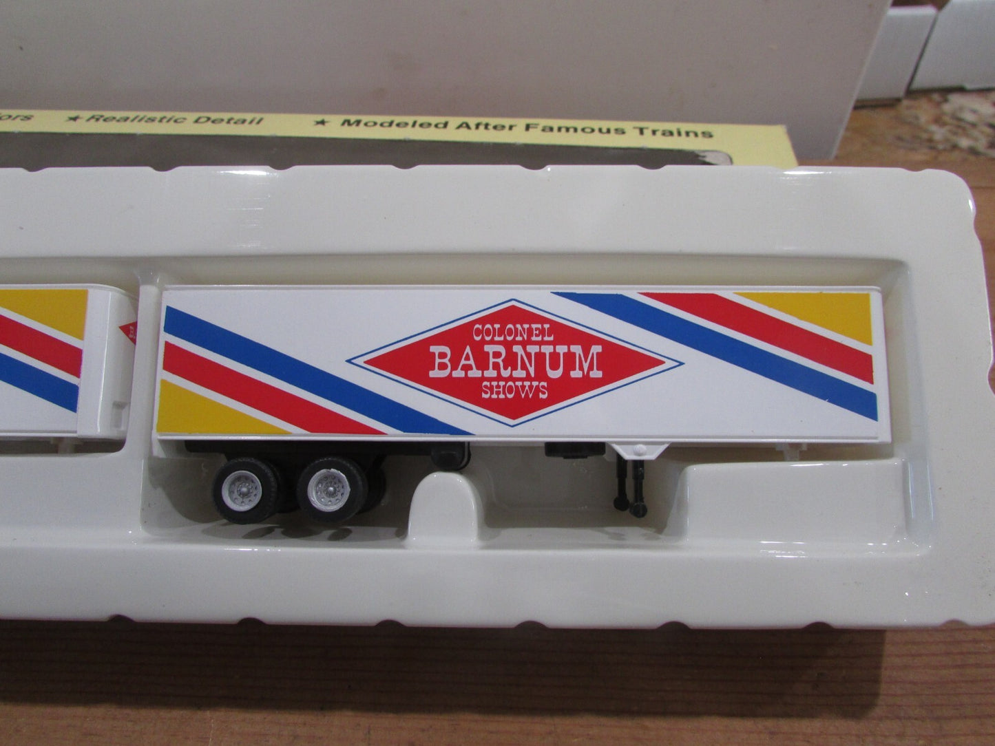 HO Scale Con-Cor 04-008146 2Pack 40ft Rivet Dry Van Trailers Lot#3497