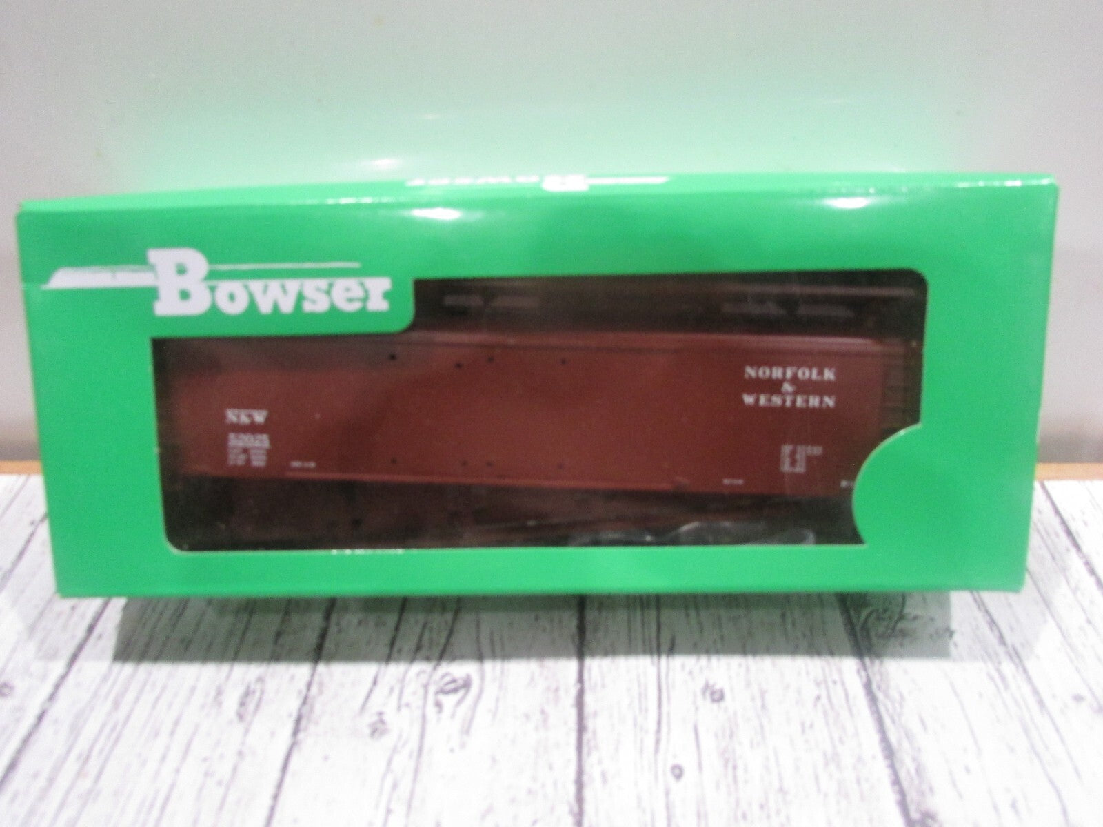 Ho Scale Bowser 60164 B-3 50' Box Car Kit Norfolk & Western #52025
