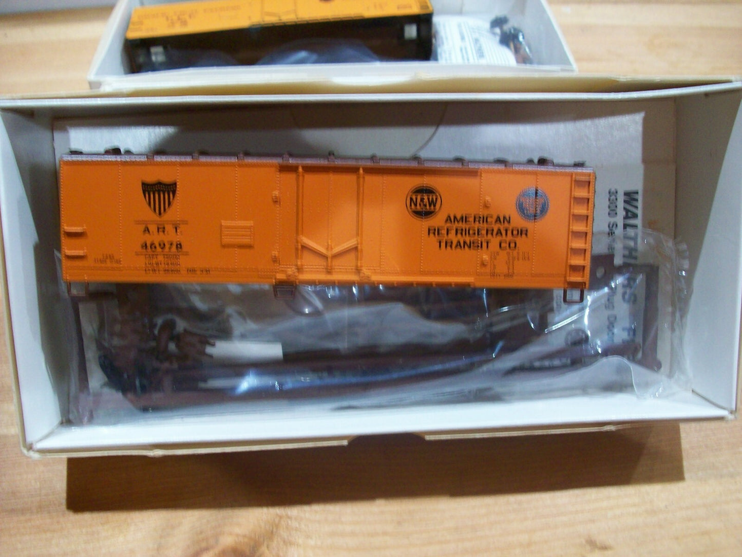 HO Scale Walthers (3Cars) Assorted Freight Cars Kits Lot#4074