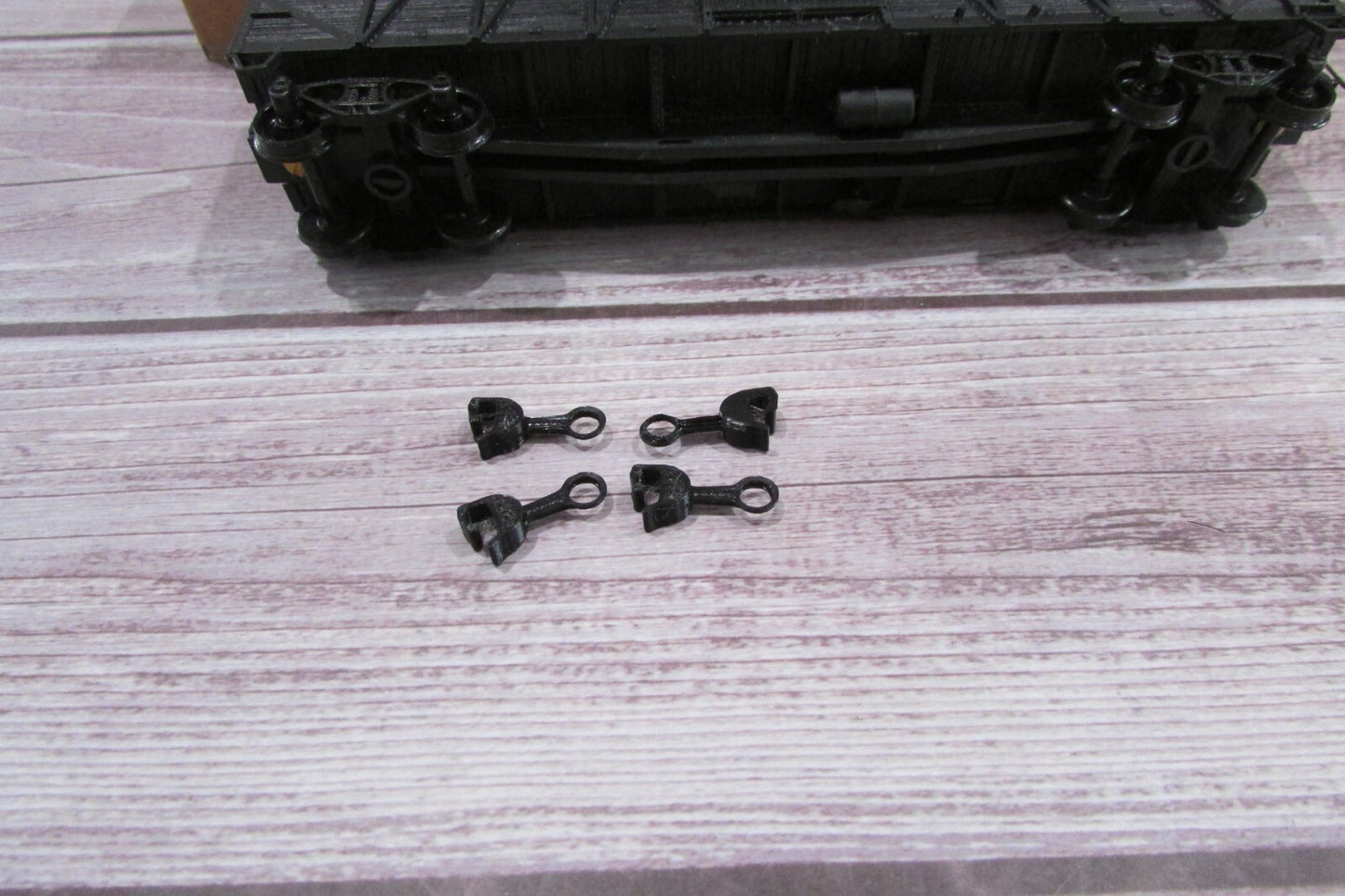 HO Scale Accurail (2) 40' O.Box Wood Ends Cars Kits Undecorated Lot#3019