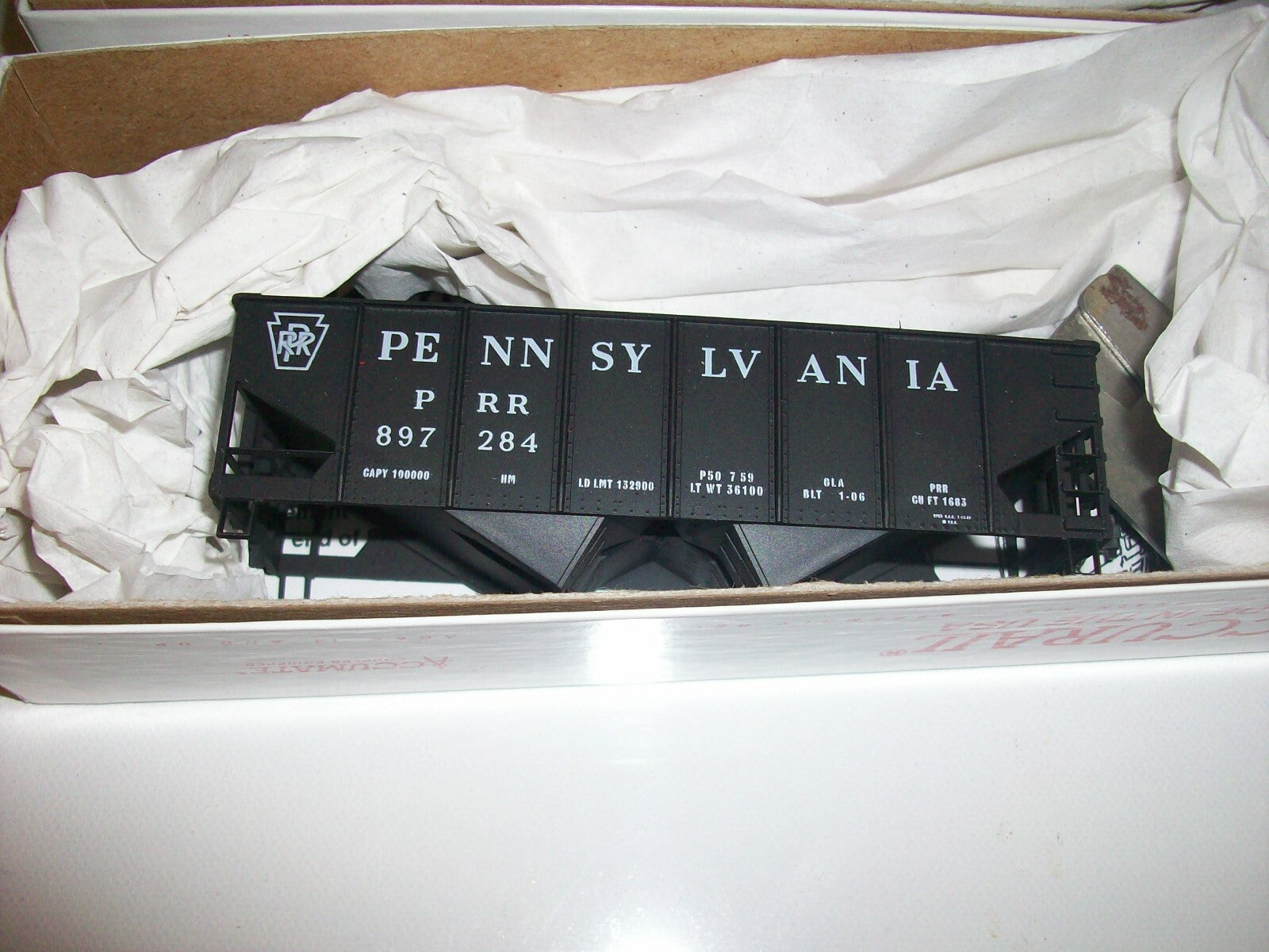 HO Scale (4) Accurail Freight Cars Kits Lot#0426