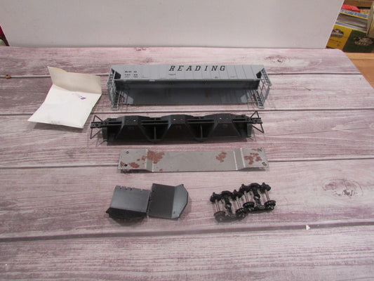 HO Scale Bev-Bel/Athearn 1989 Reading 54' PS. Ribside Hopper Car Kit