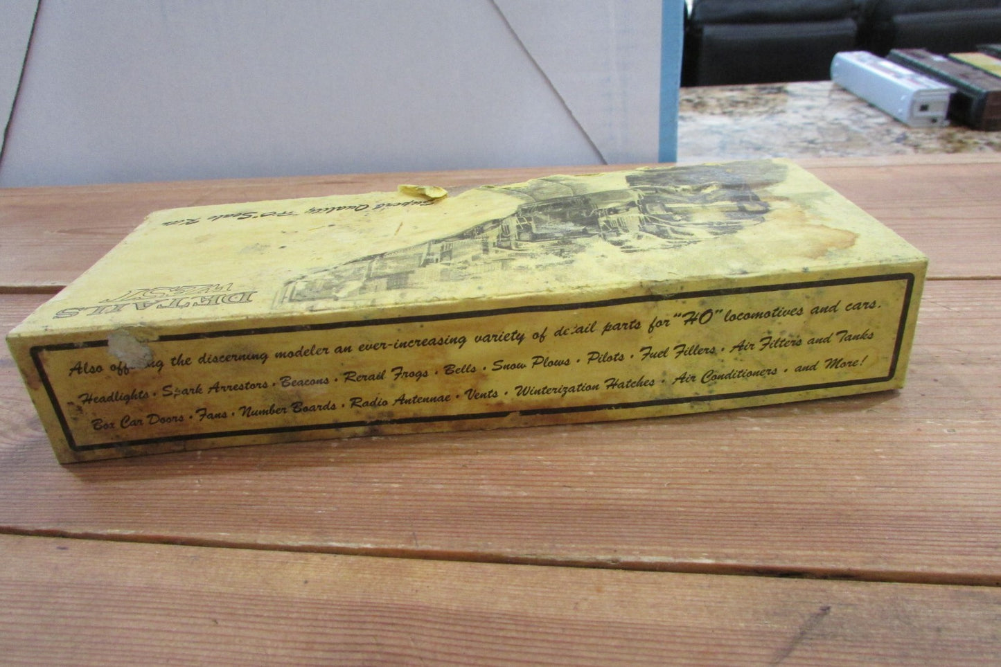 HO Scale Details West 50' Insulated Box Car Illinois Central  Lot#4709