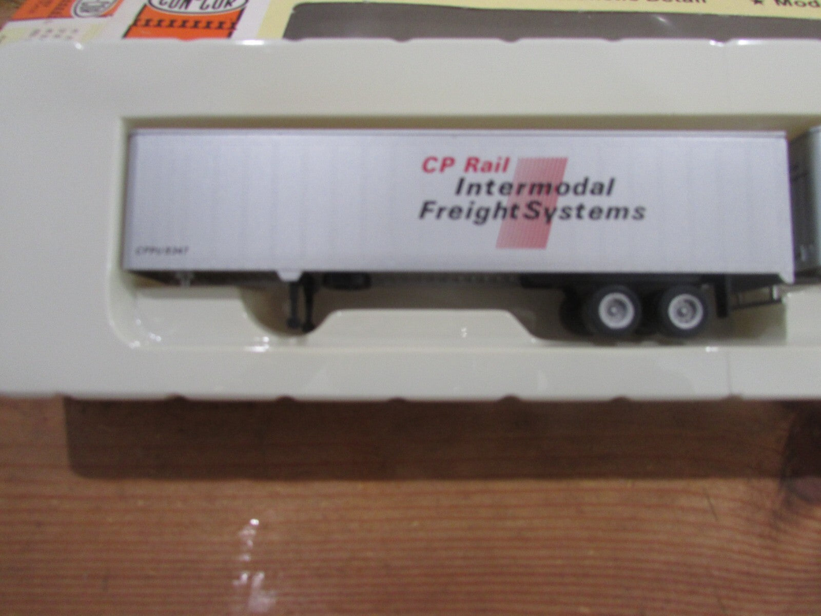 HO Scale Con-Cor (2) 45ft Rivet Side Trailer PC Rail Intermodal Lot#3586