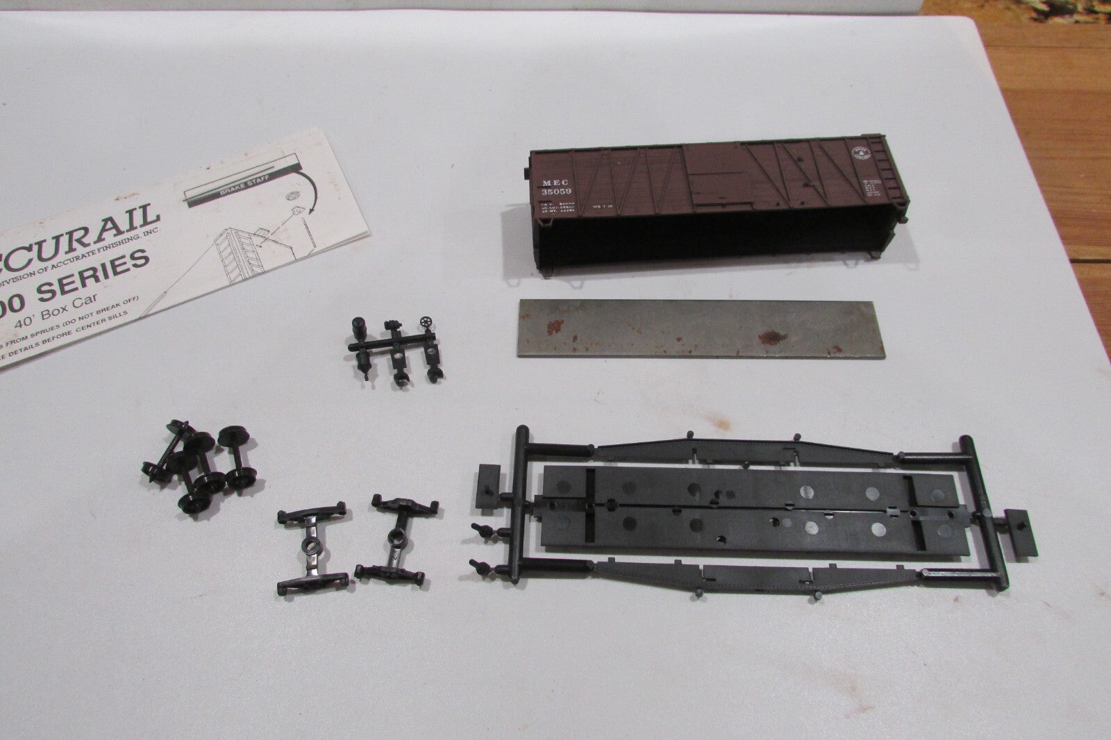 HO Scale Accurail (5) Assorted Freight Cars Kits Lot#2931