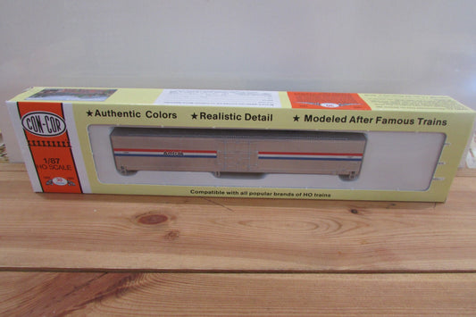 HO Scale Con-Cor 60ft Mail Handling Car Amtrak #1447 Lot#0026