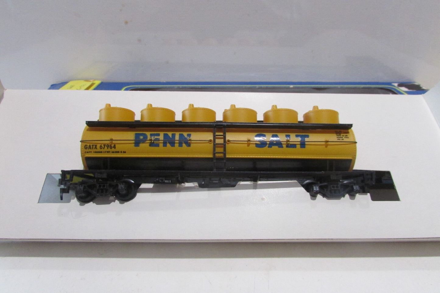HO Scale Ahm Tank Car  "Penn Salt" Lot#0416