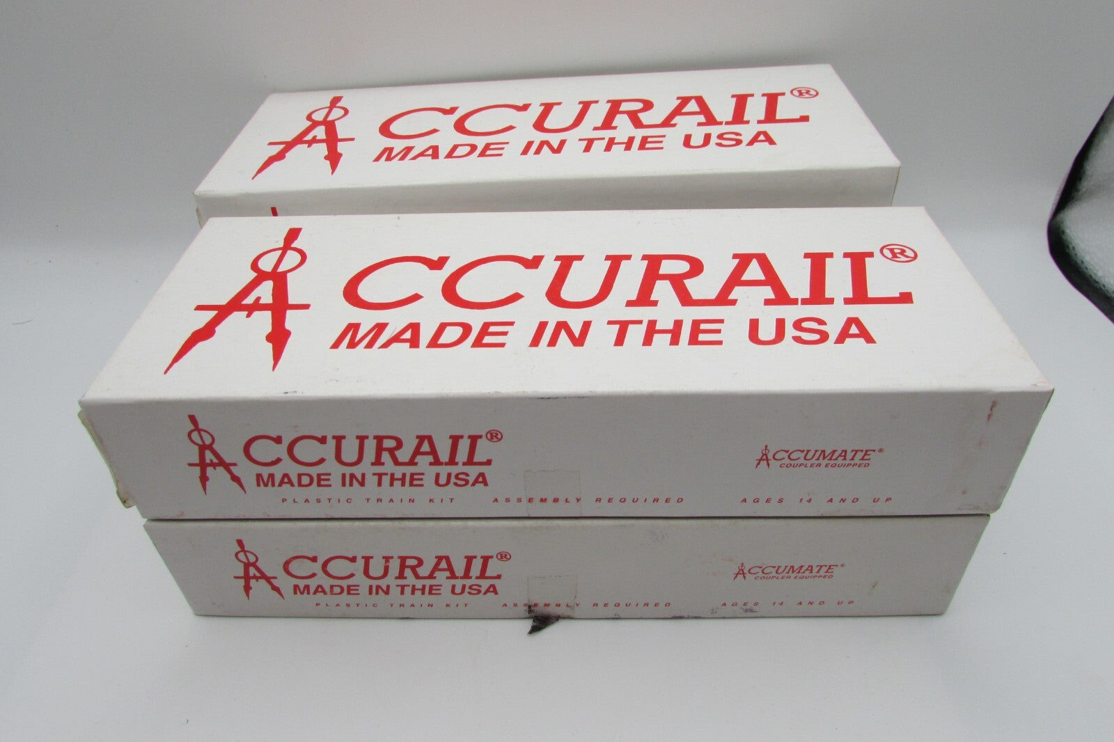 HO Scale Accurail (4) Assorted Freight Cars Kits Norflok Southern Lot#4815