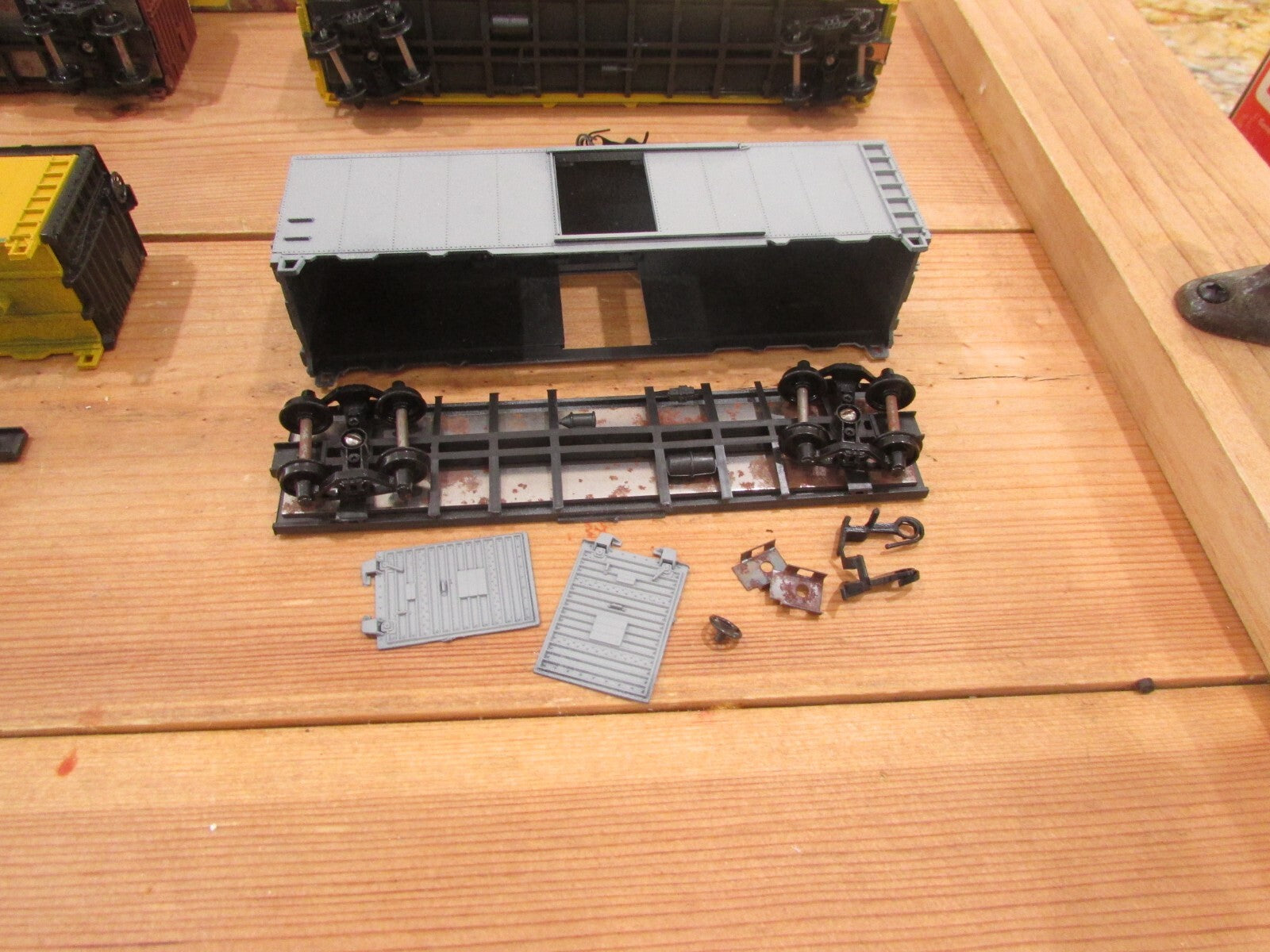 HO Scale Athearn Assorted Freight Cars (6) Lot#1987