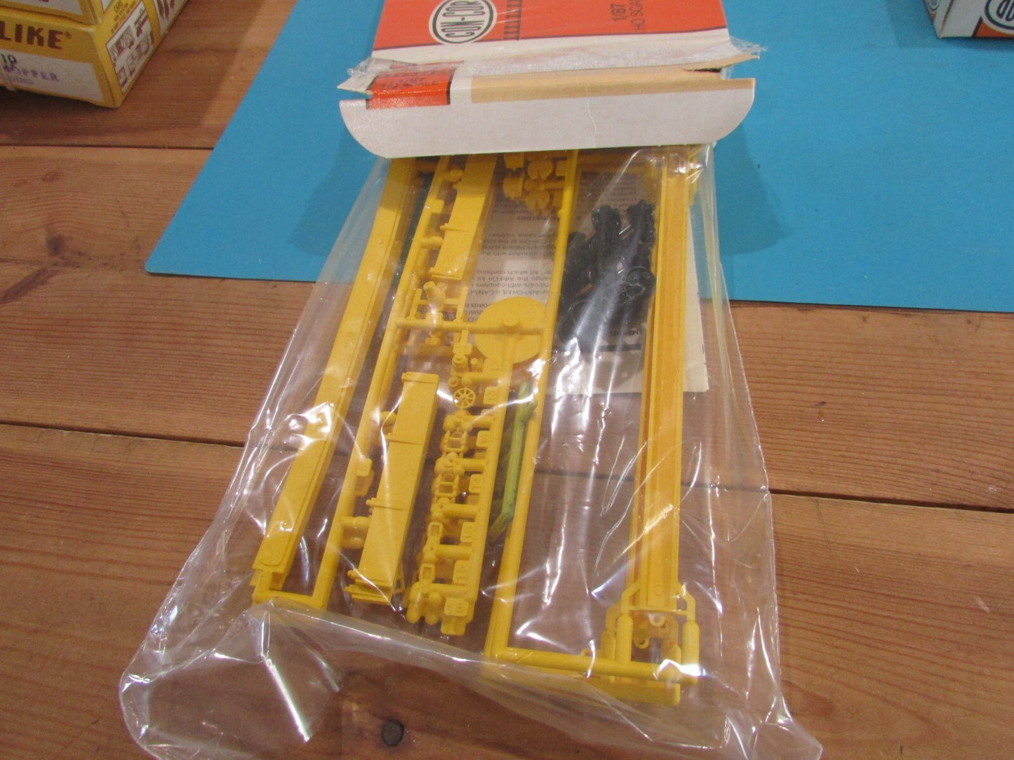 HO Scale  0001-002905 ADD-ON kit Con-Cor  Fuel Foiler (See Description)Lot#2411