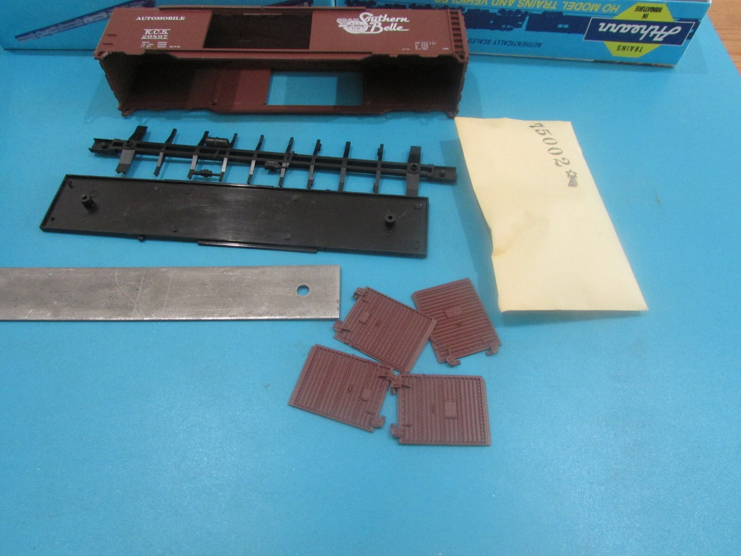 HO Scale Athearn 5031 (3) 50ft Auto Box Cars KCS Lot#1536