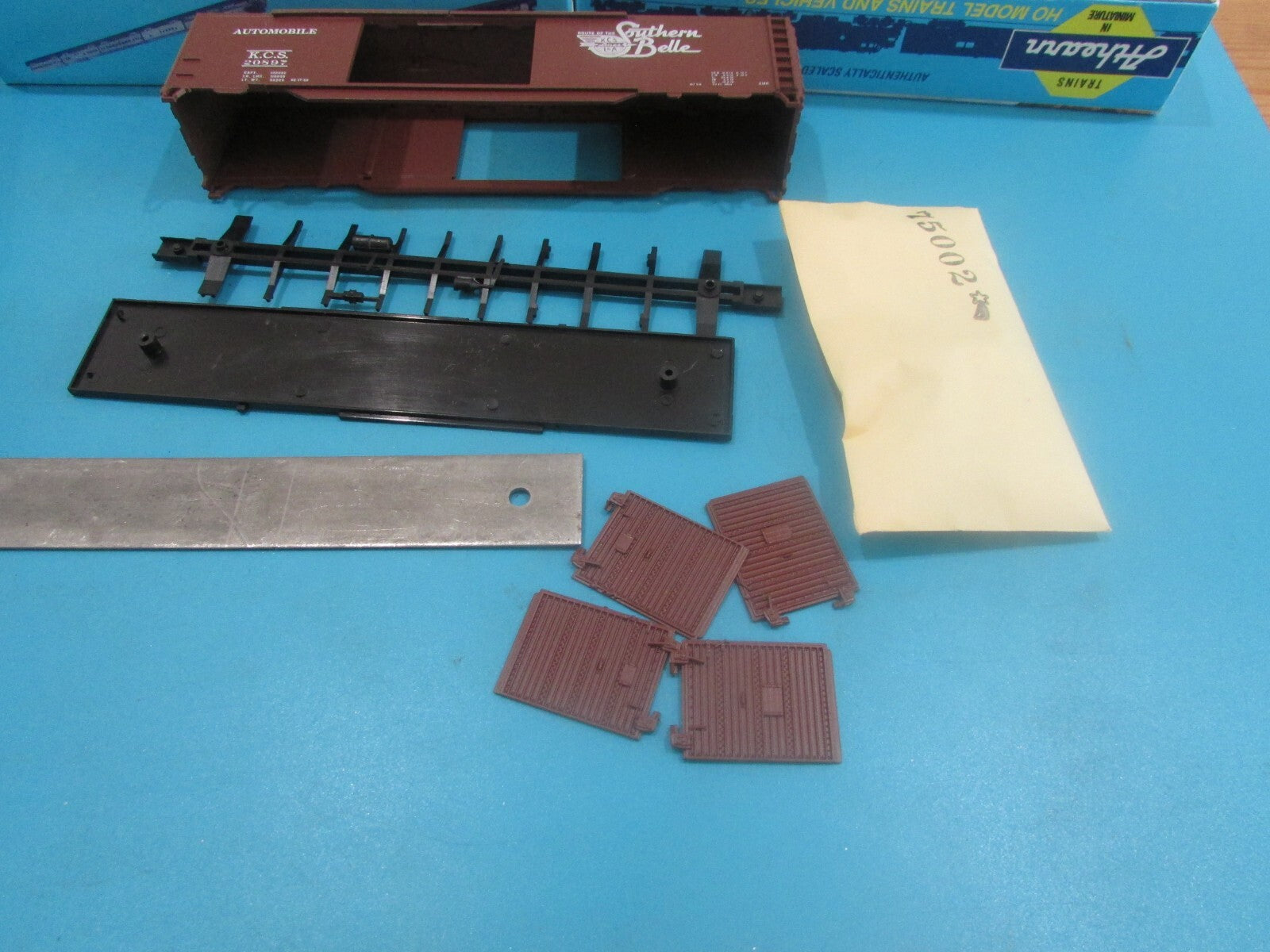HO Scale Athearn 5031 (3) 50ft Auto Box Cars KCS Lot#1536