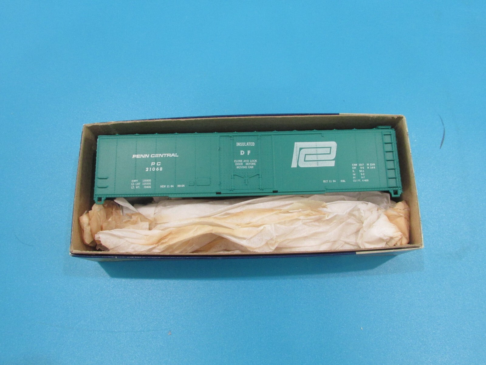 HO Scale Roundhouse 1260 50'  Boxcar Kit Penn State RH4300