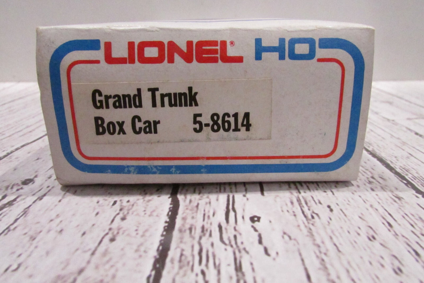 HO Scale Lionel 5-8614 Grand Trunk Western Box Car  GTW #58614 L0545