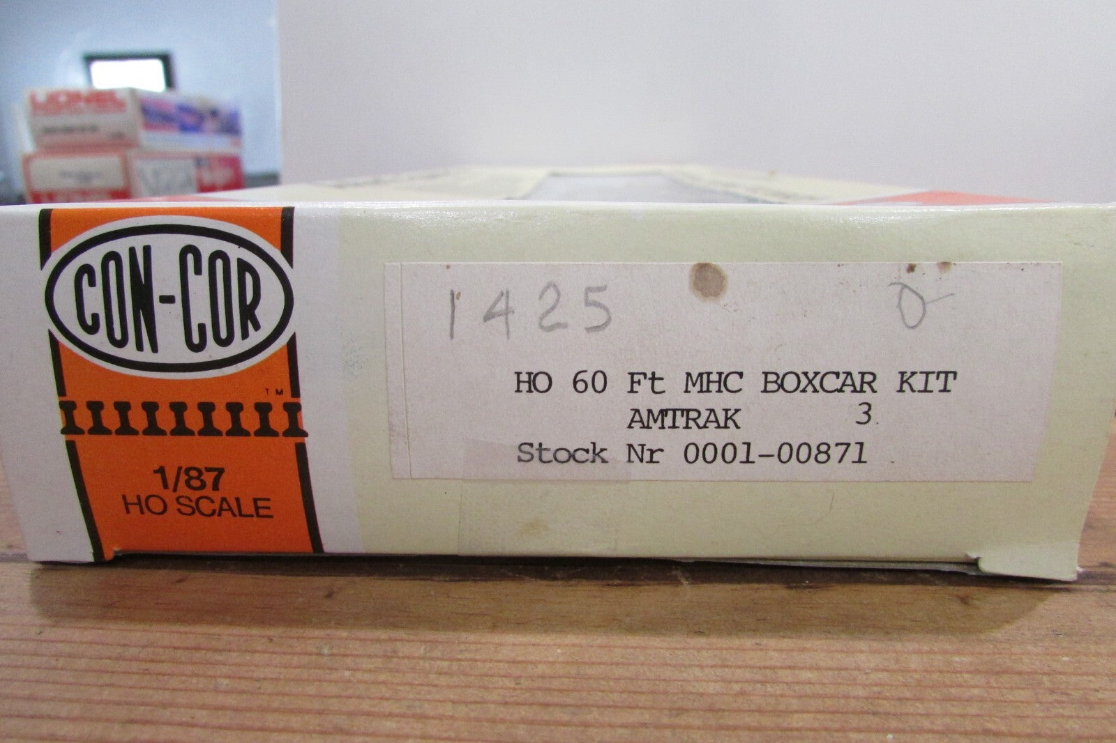 HO Scale Con-Cor 60ft Mail Handling Car Amtrak #1425 RTR Lot#3984