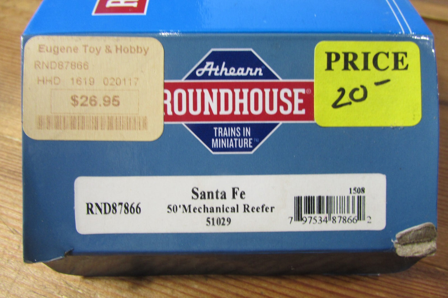 HO Scale Athearn/Roundhouse RND87866 50' Mechanical Reefer SANTA FE Lot#4190